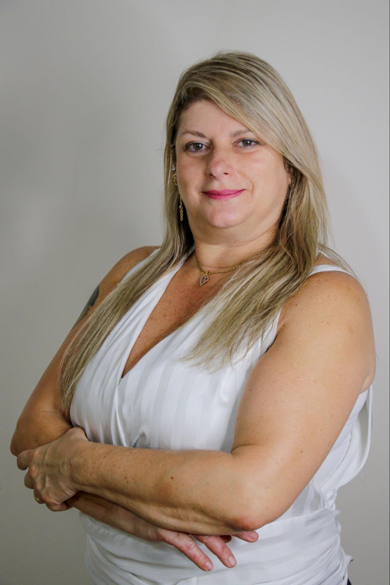 Renata Tavolaro - Head de Psicologia da orienteme e autora de autoridade em psicologia